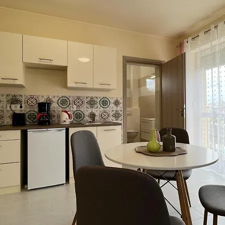 Gardencity Apartmanhaz Gyor Exterior photo