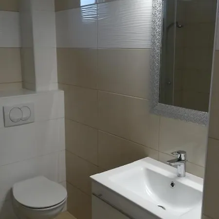 Gardencity Apartmanhaz Gyor Exterior photo