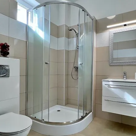 Gardencity Apartmanhaz Gyor Exterior photo