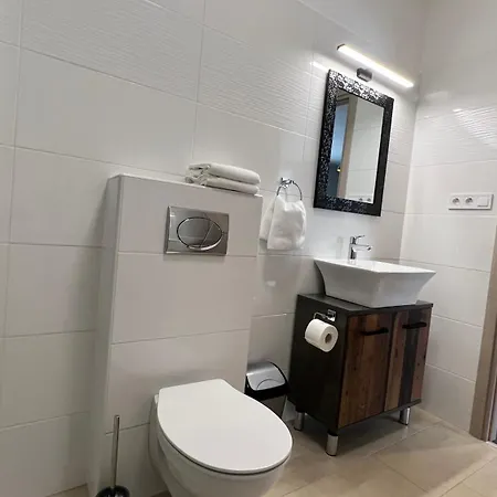 Gardencity Apartmanhaz Gyor Exterior photo