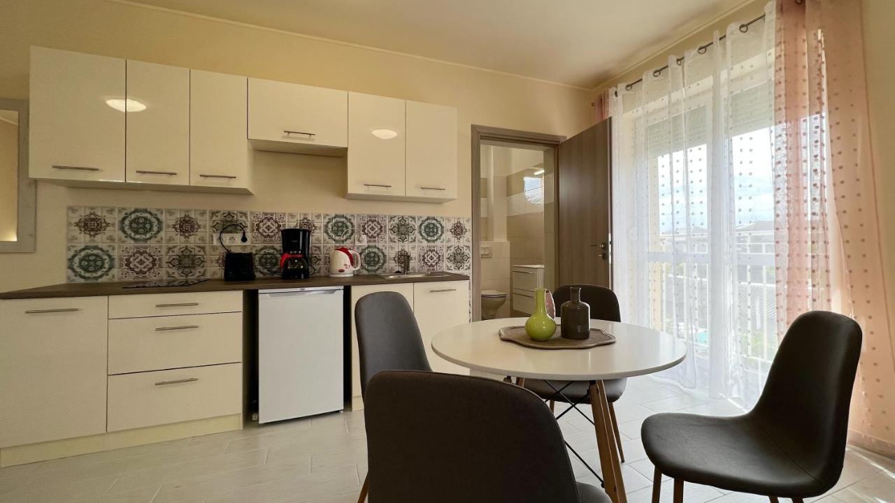 Apartment Gardencity Apartmanhaz